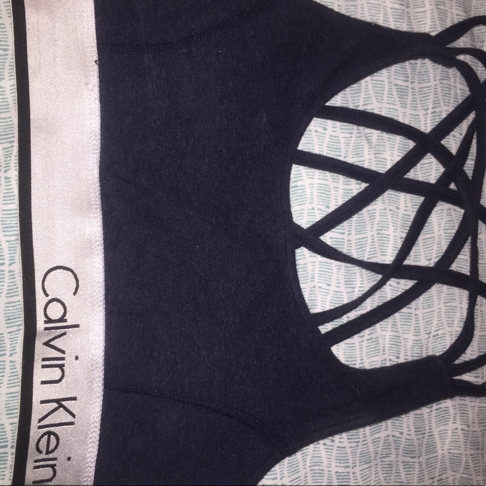 Calvin Klein patted sports bra